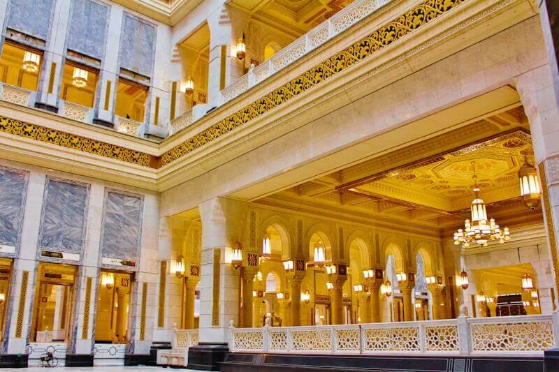 Premium Umrah Experience